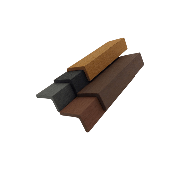 RM30-50 WPC élzáró - L alakú